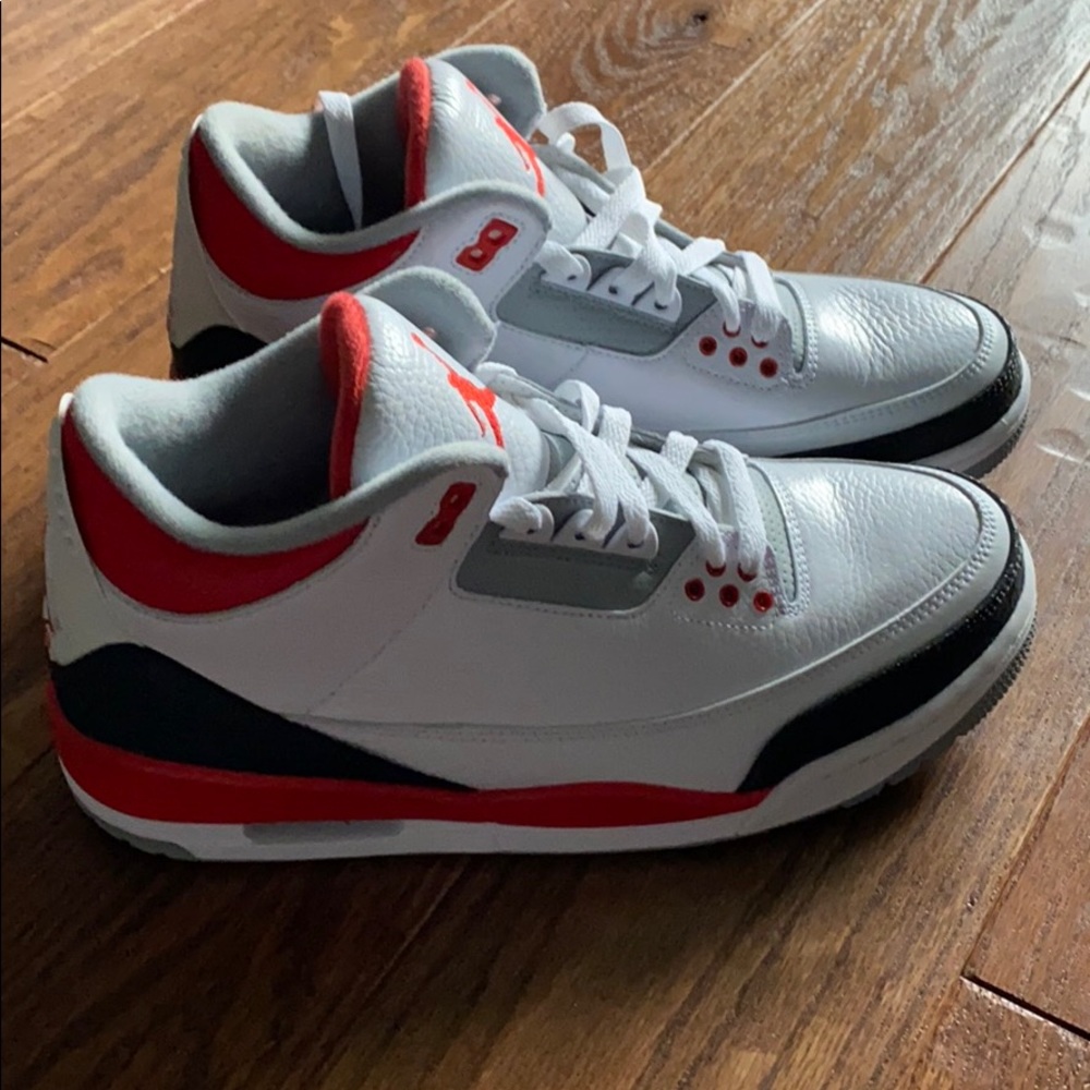 Air Jordan Retro 3